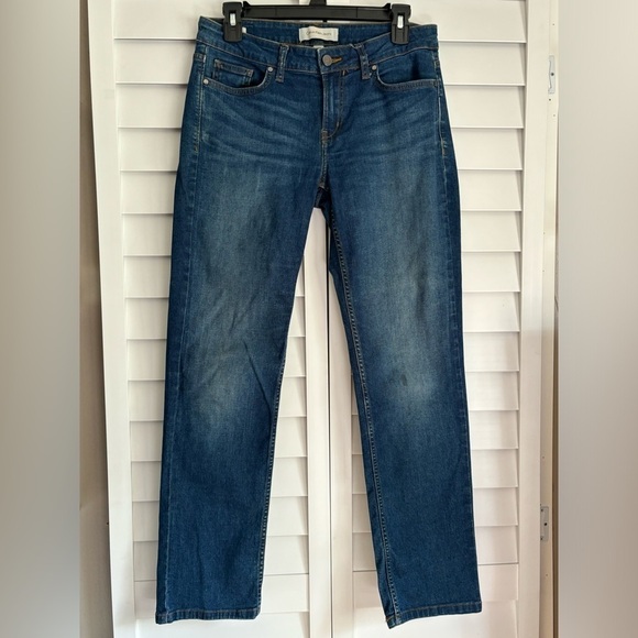 Calvin Klein Straight Jeans Size 6x30 Reg Wash Stain On Knee Fall Winter Clothes - Picture 1 of 7